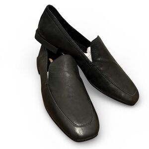 Frye NWT Claire Venetian Black Flat Loafers Leather Slip On Shoes Size 8.5